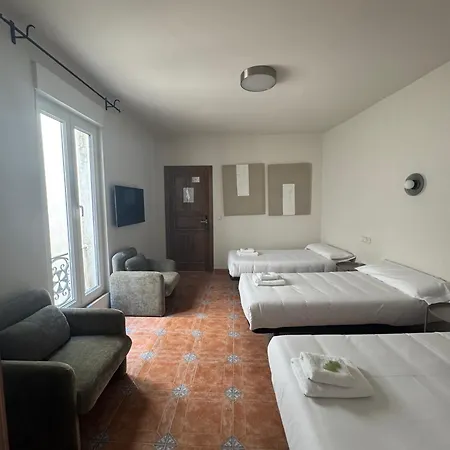 Hotel Bedmates Centro 2*