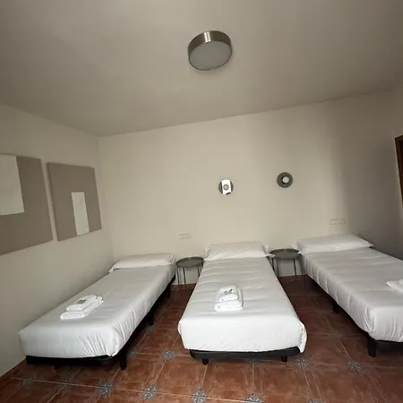 Bedmates Centro Ávila