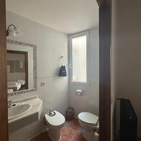 Bedmates Centro Ávila