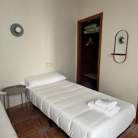 Bedmates Centro Hotel 2*