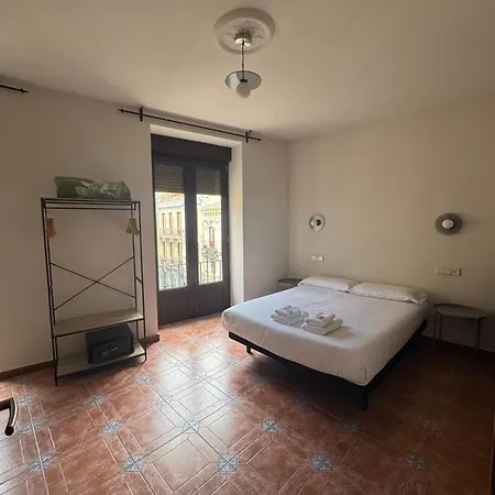 Hotel Bedmates Centro 2*